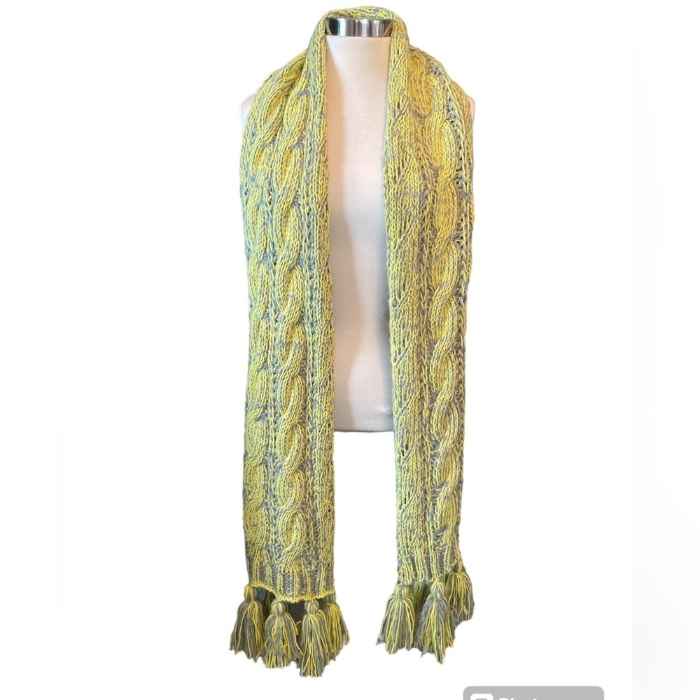 Maurices scarf 6 feet long length tassels at each end knitted style NWOT